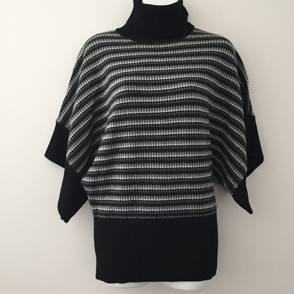 Trina Turk Women Sweater Wool Striped Turtleneck Gray Wide Sleeves 128012 Knit S - Picture 1 of 11